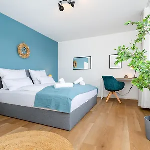 Apartment E&K Living - Design Apartment - Sky-Tv - Kitchen - Free Parking, Augsburg